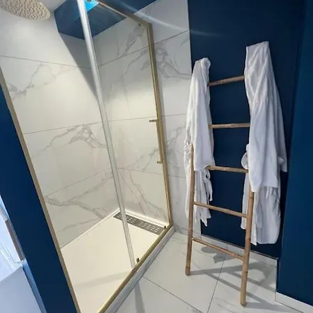 شقة Detente A Deux -