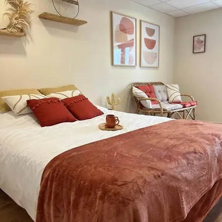 Detente A Deux - لي بورتيل